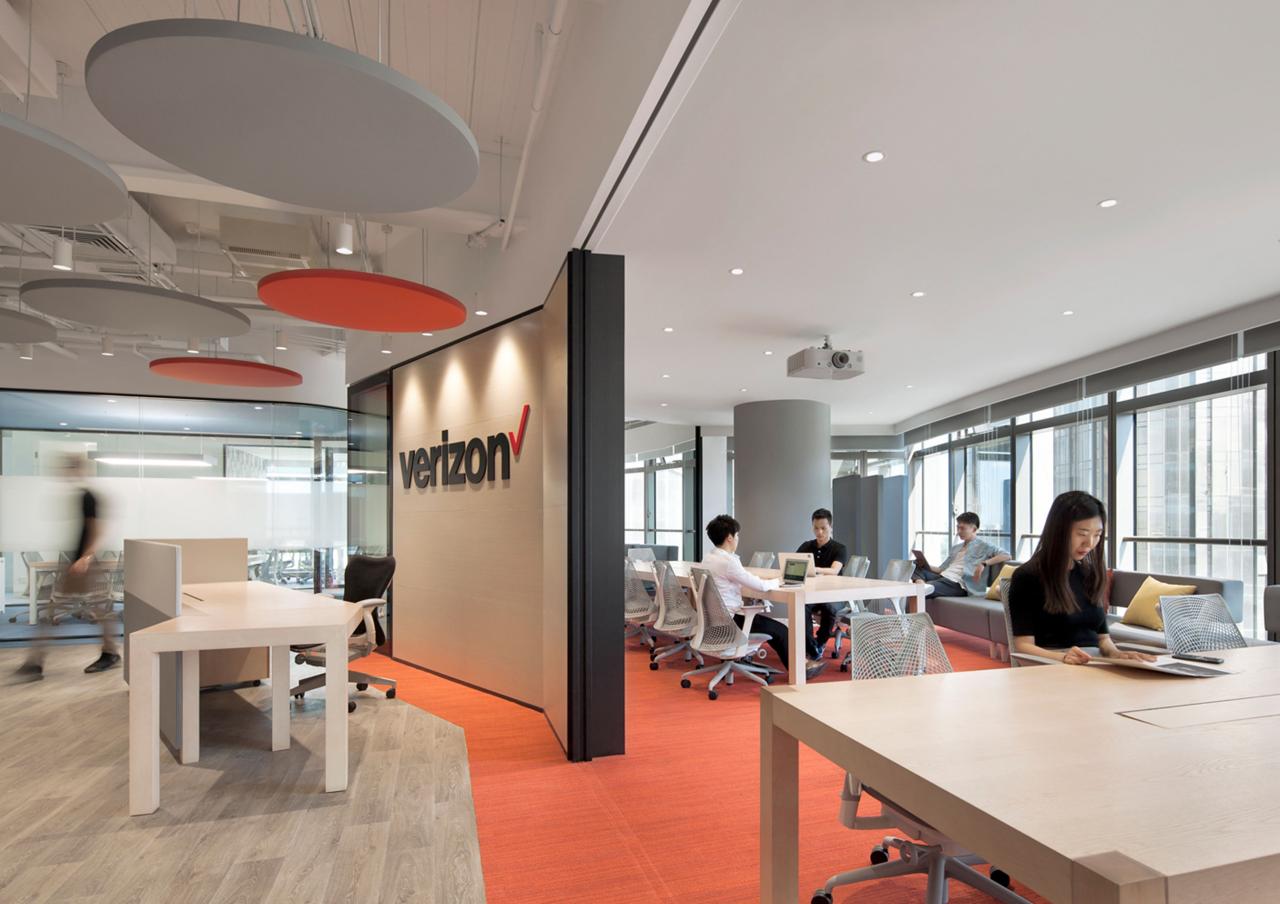 Verizon Telematics Office - Iconic World